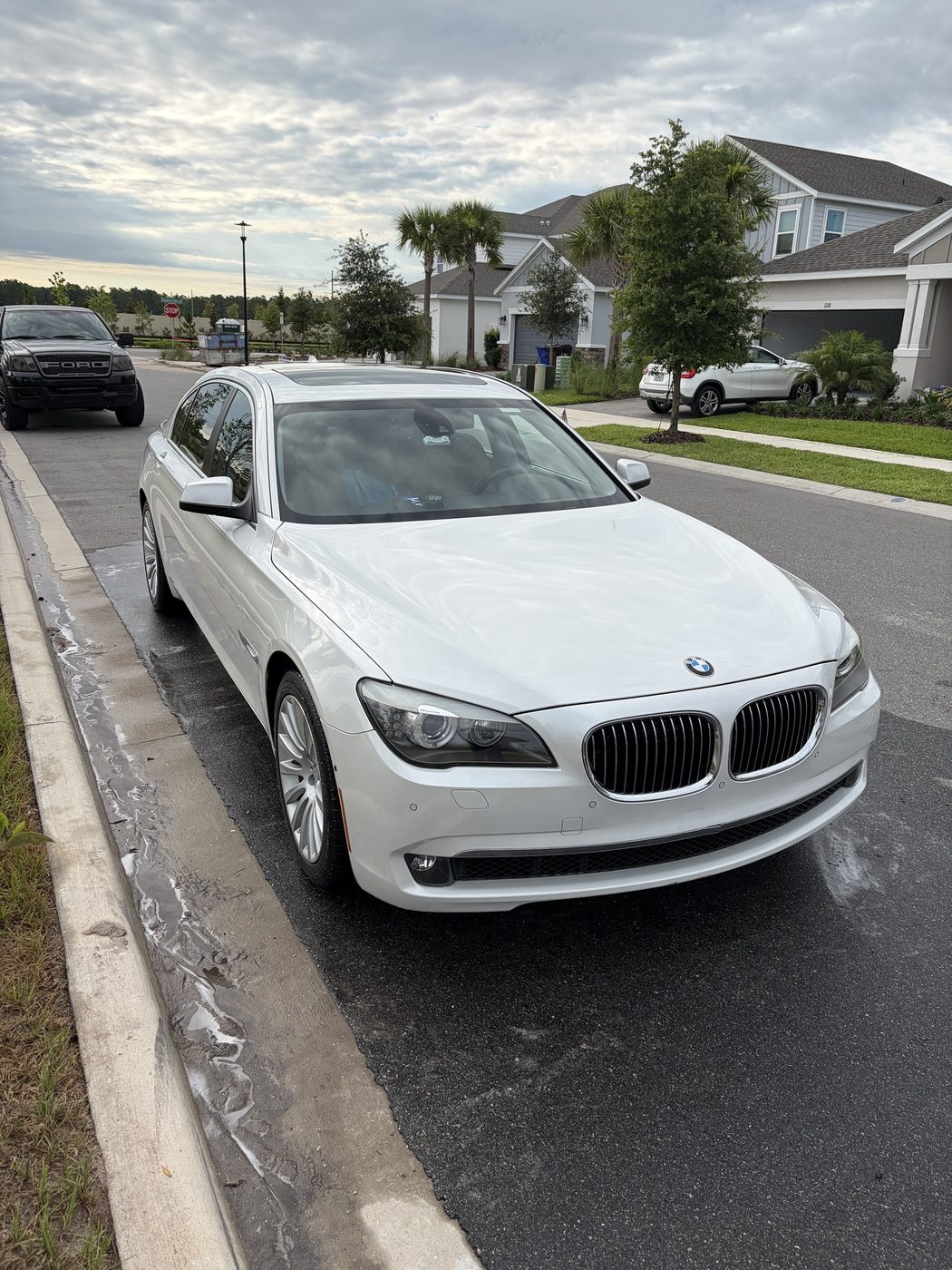 BMW 7 Series after a mobile detail