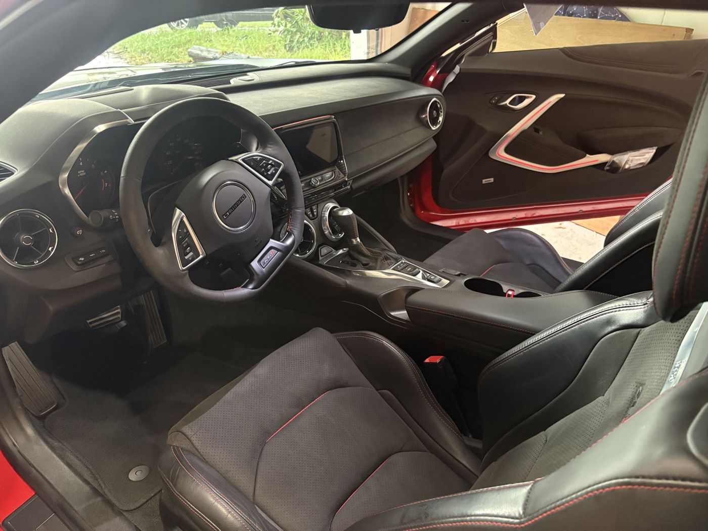 Camaro ZL1 interior after an interior detail